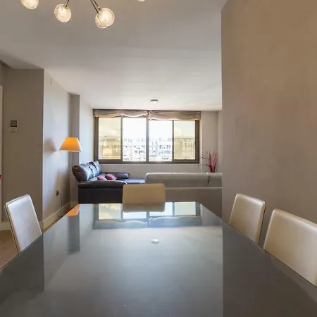 Lu&cia Bay Apartment Malaga