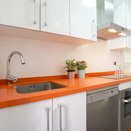 Lu&cia Bay Apartment Malaga